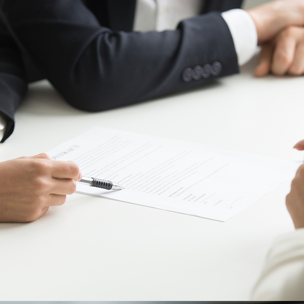 Avocat en ligne spécialisé en droit commercial